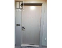 1502 - 8 INTERCHANGE WAY, Vaughan, Ontario