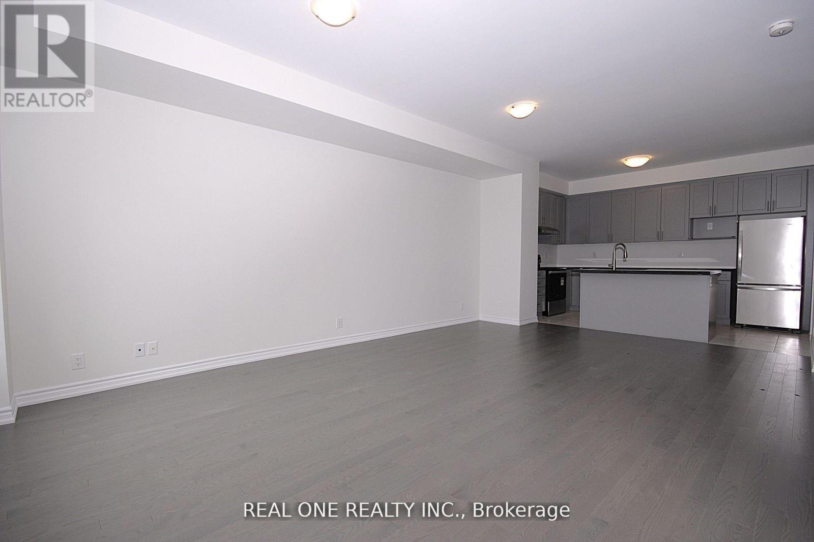 11 Gothenburg Lane, Markham, Ontario  L6C 3L7 - Photo 8 - N12641474