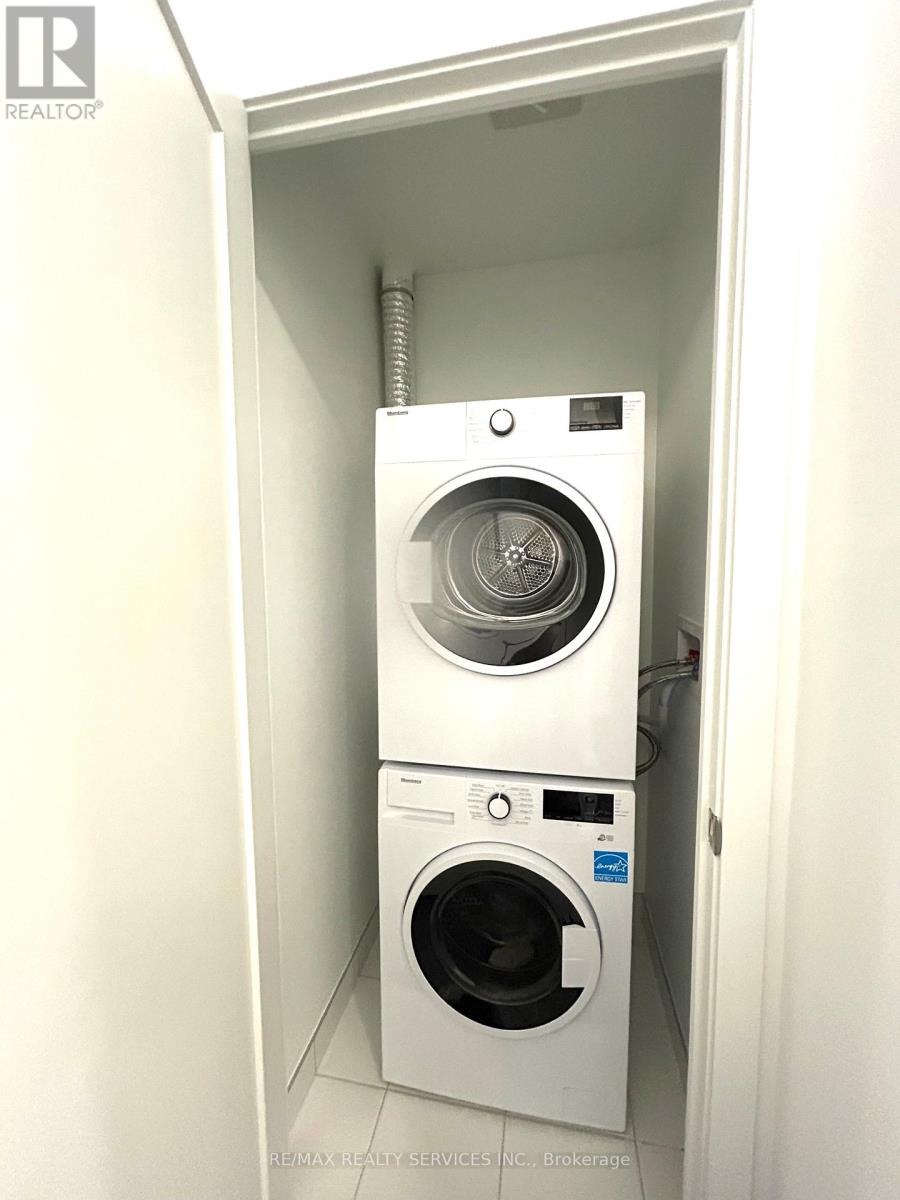 9763 Markham Road, Markham, Ontario  L6E 0W4 - Photo 11 - N12641522