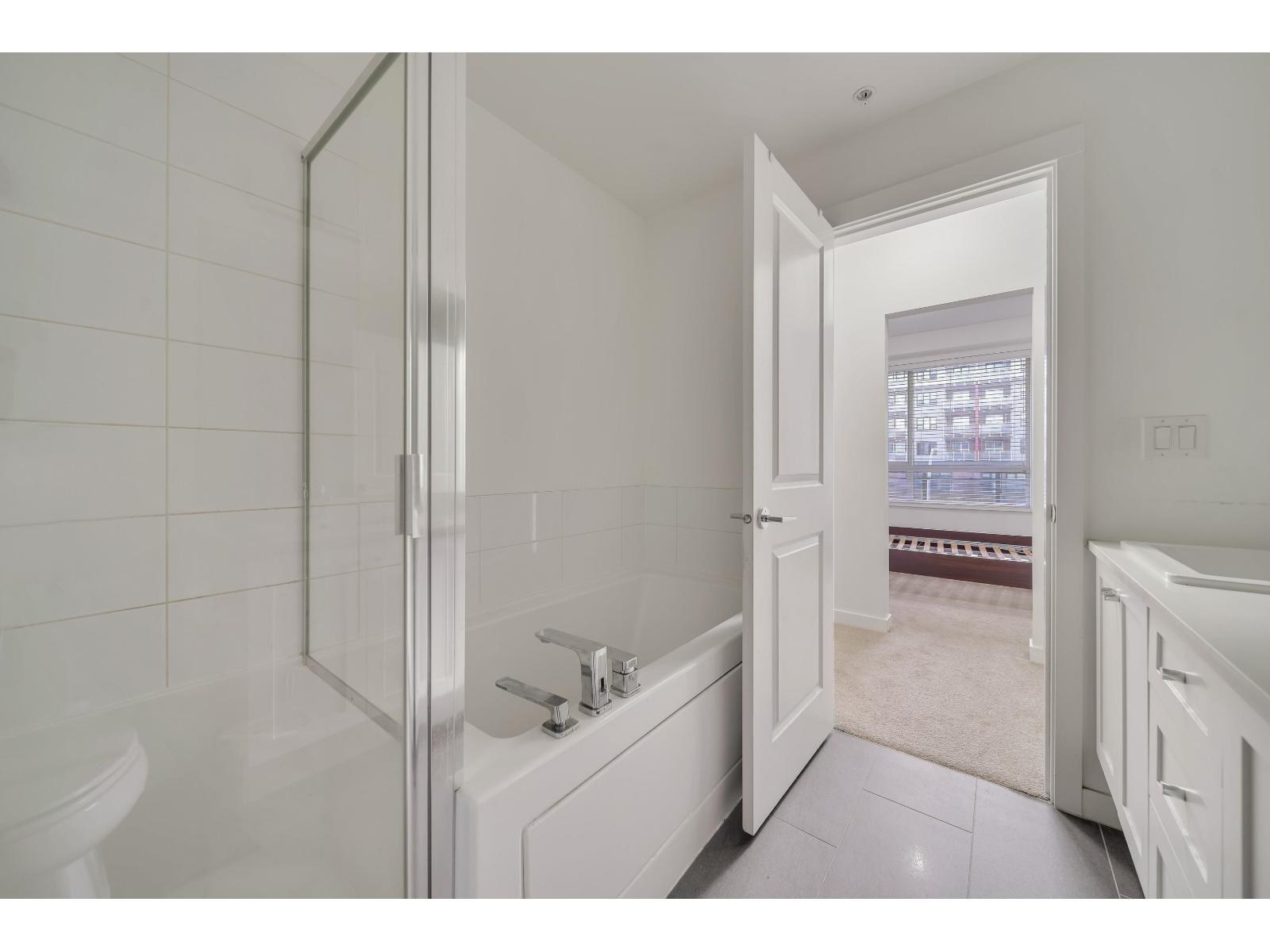 317 13628 81a Avenue, Surrey, British Columbia  V3W 3E2 - Photo 15 - R3067369