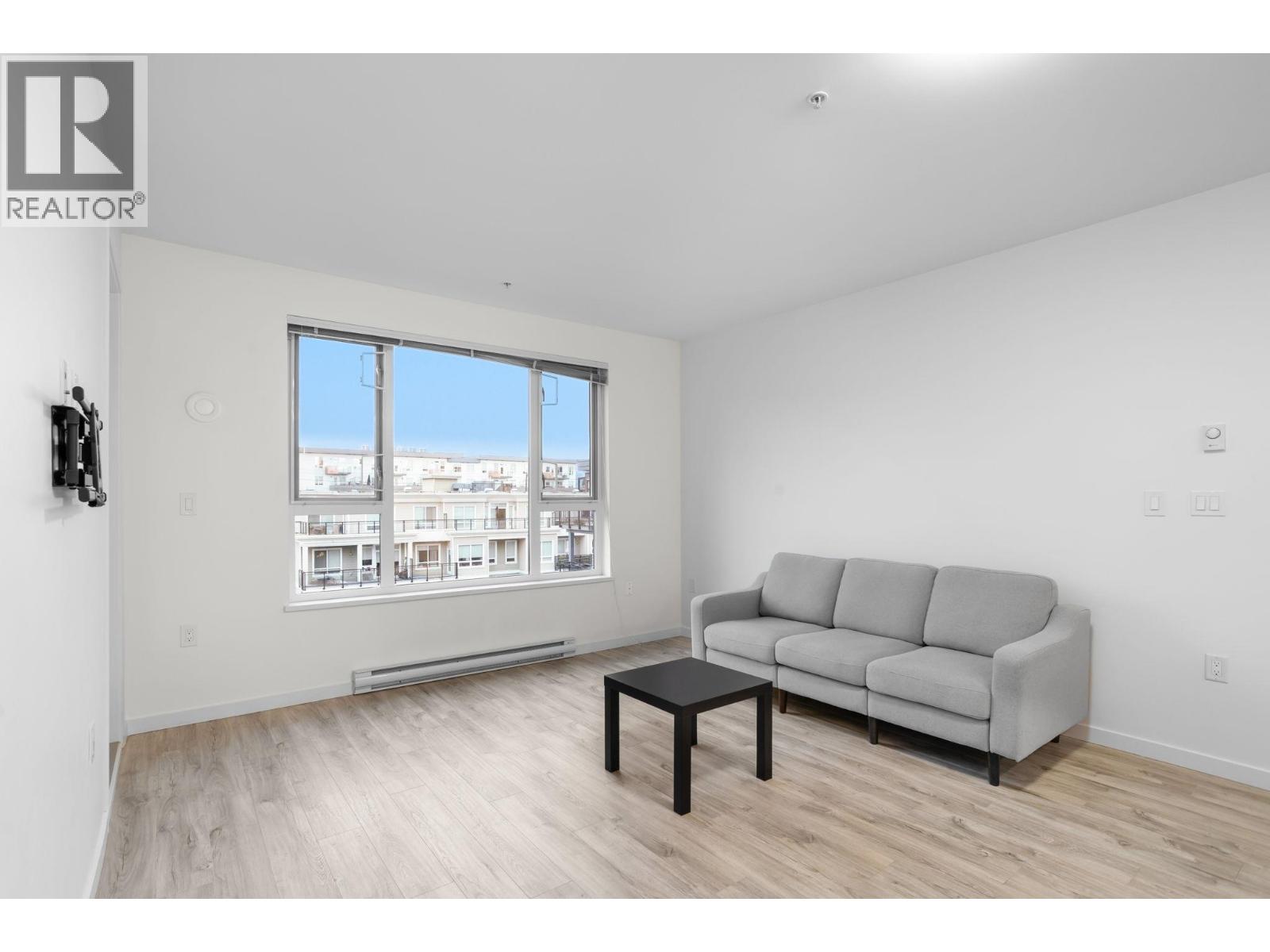 414 621 Regan Avenue, Coquitlam, British Columbia  V3J 0K1 - Photo 8 - R3073750