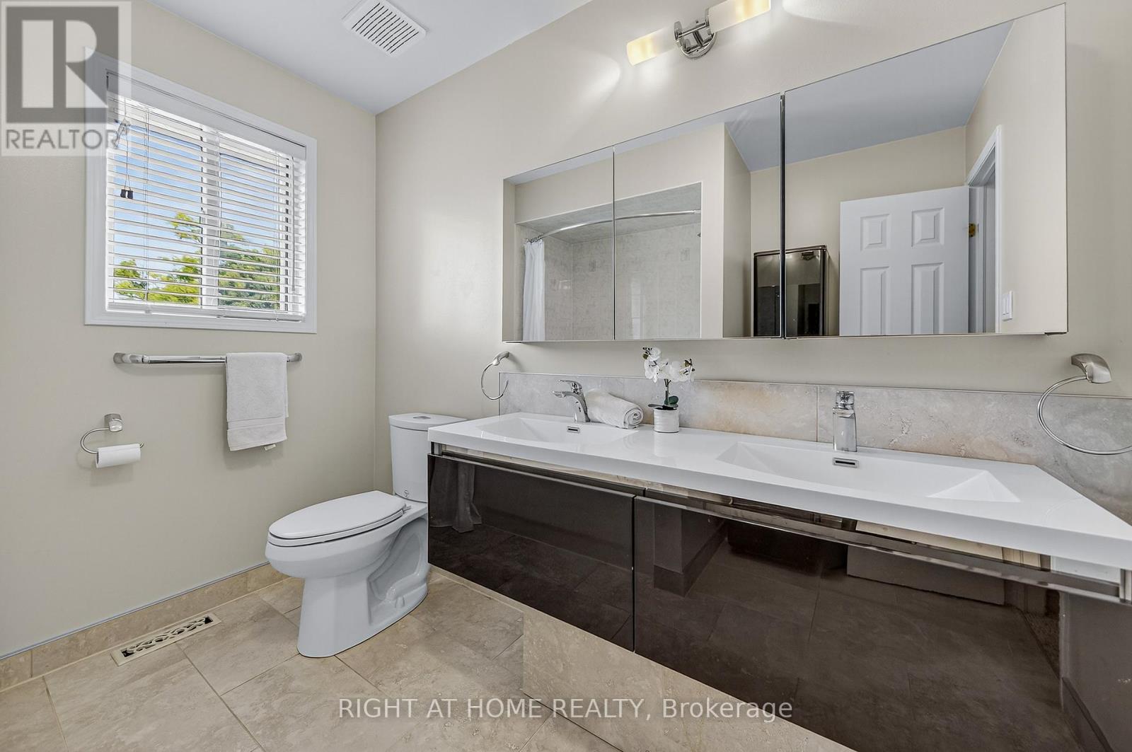 59 Kingsridge Road, Barrie (Bayshore), Ontario  L4N 8V2 - Photo 30 - S12641460