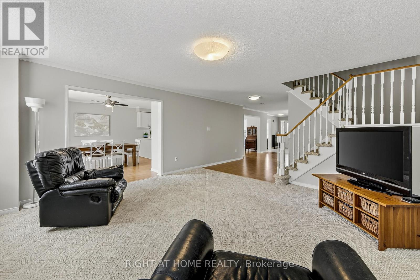 59 Kingsridge Road, Barrie (Bayshore), Ontario  L4N 8V2 - Photo 7 - S12641460