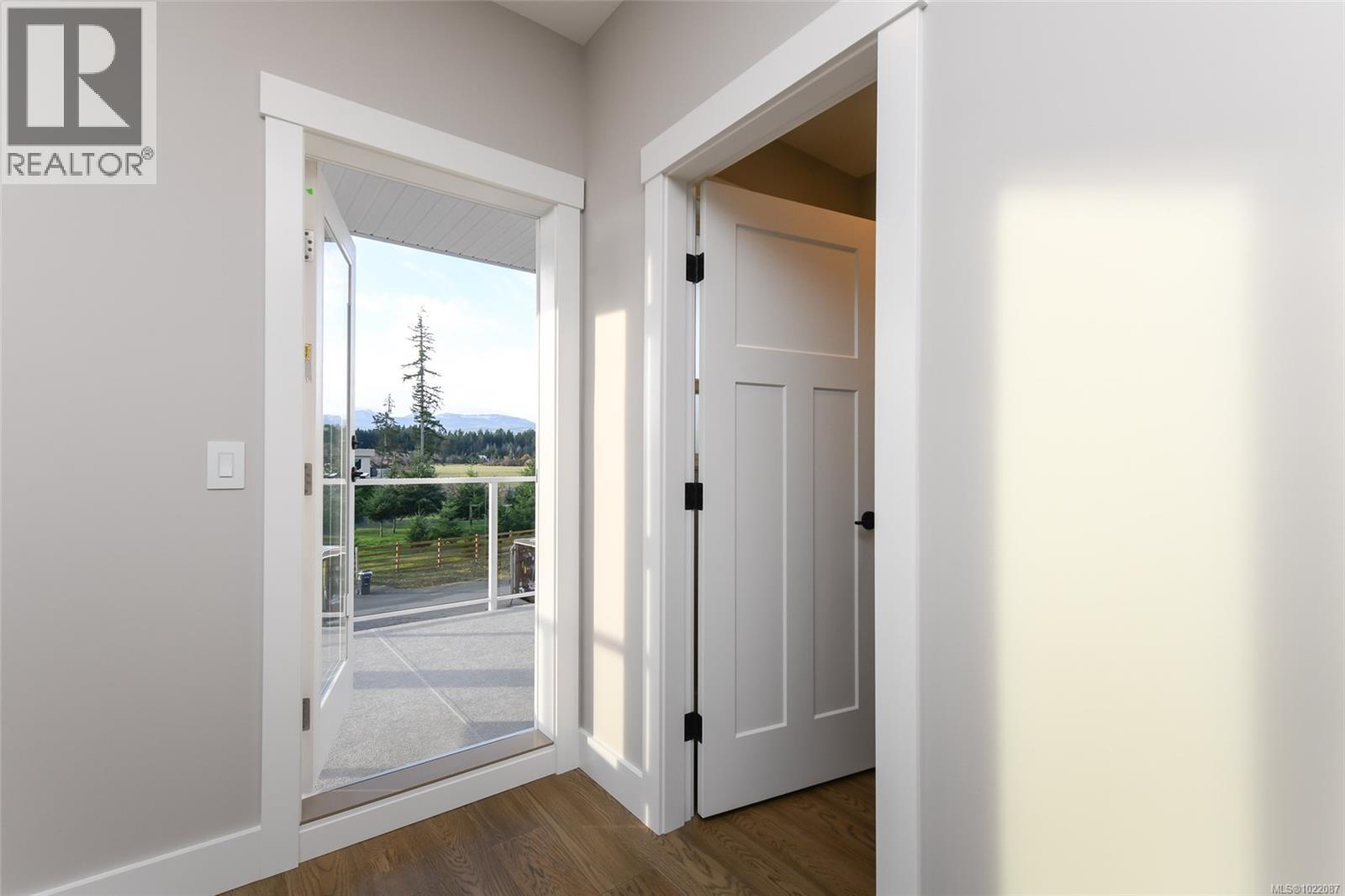 3392 Rhys Rd, Courtenay, British Columbia  V9N 0B7 - Photo 36 - 1022087