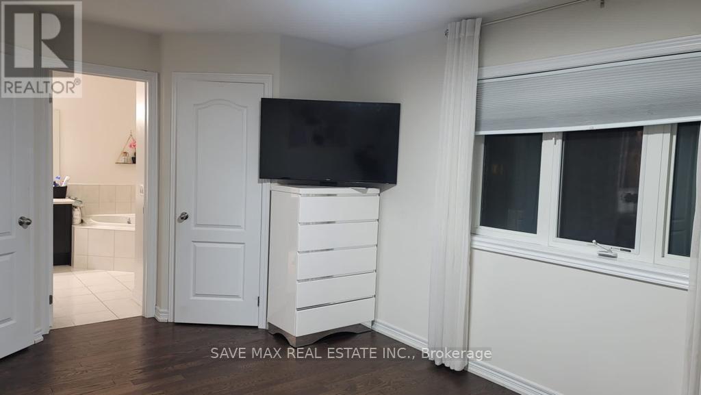 22 Wishing Well Crescent, Caledon, Ontario  L7C 3R2 - Photo 12 - W12641476