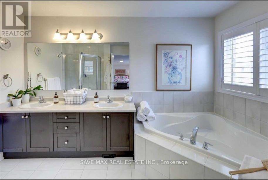 22 Wishing Well Crescent, Caledon, Ontario  L7C 3R2 - Photo 13 - W12641476