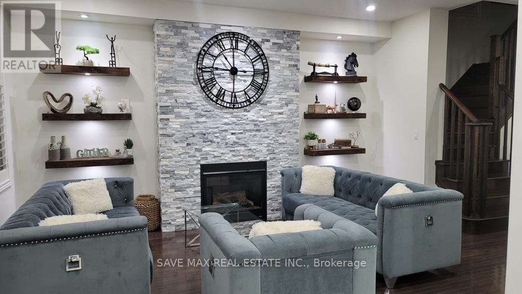 22 Wishing Well Crescent, Caledon, Ontario  L7C 3R2 - Photo 5 - W12641476