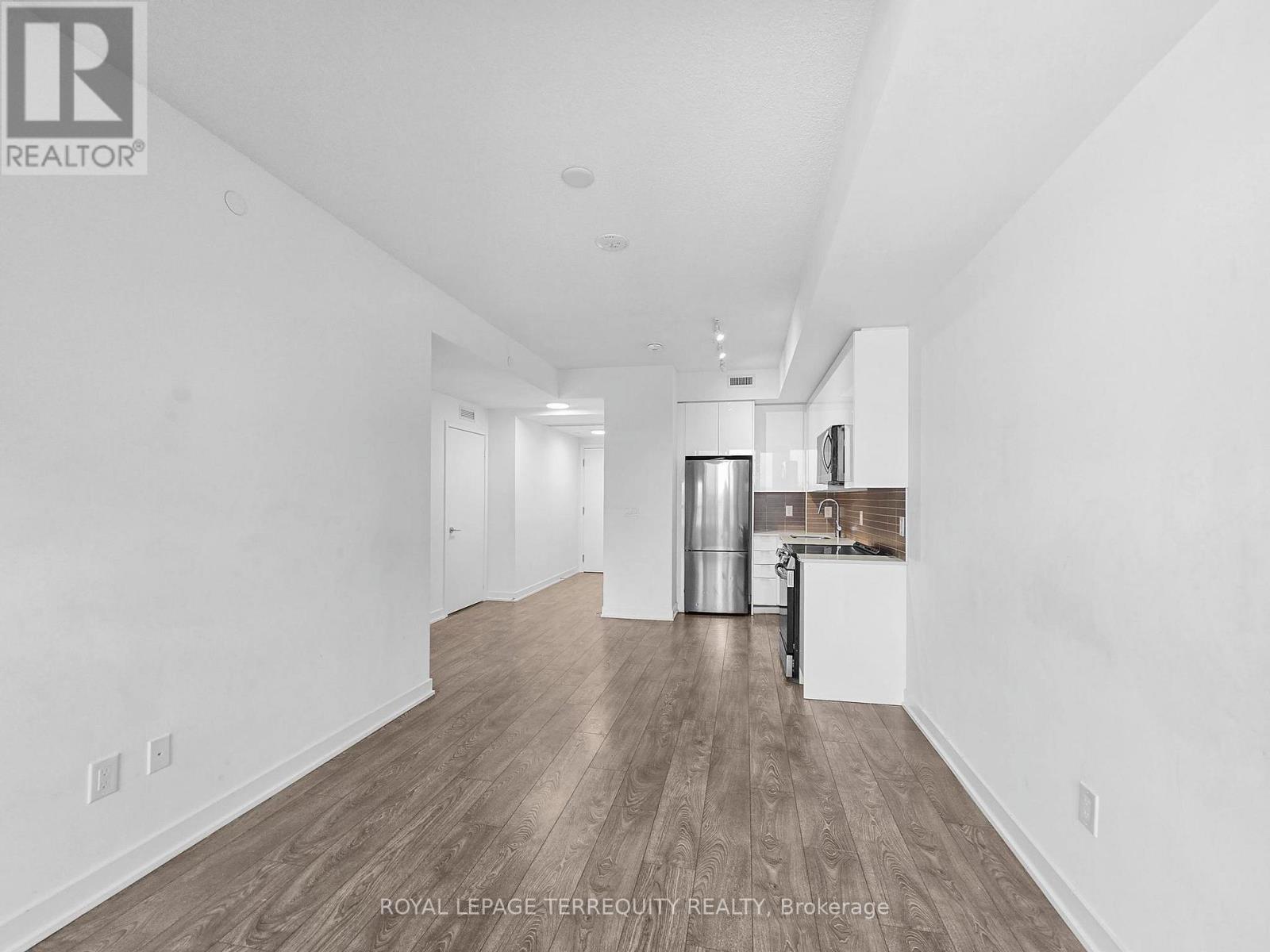 704 - 225 Malta Avenue, Brampton, Ontario  L6Y 4M5 - Photo 15 - W12641484