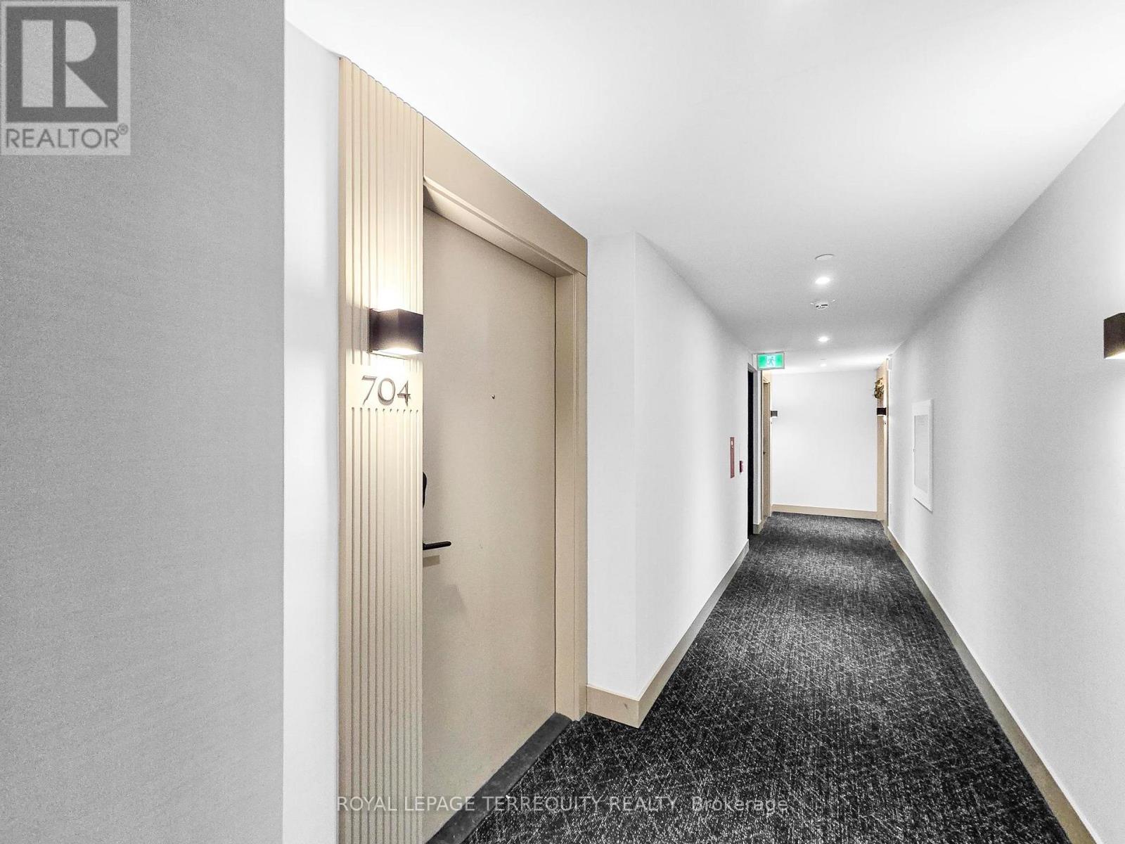 704 - 225 Malta Avenue, Brampton, Ontario  L6Y 4M5 - Photo 2 - W12641484