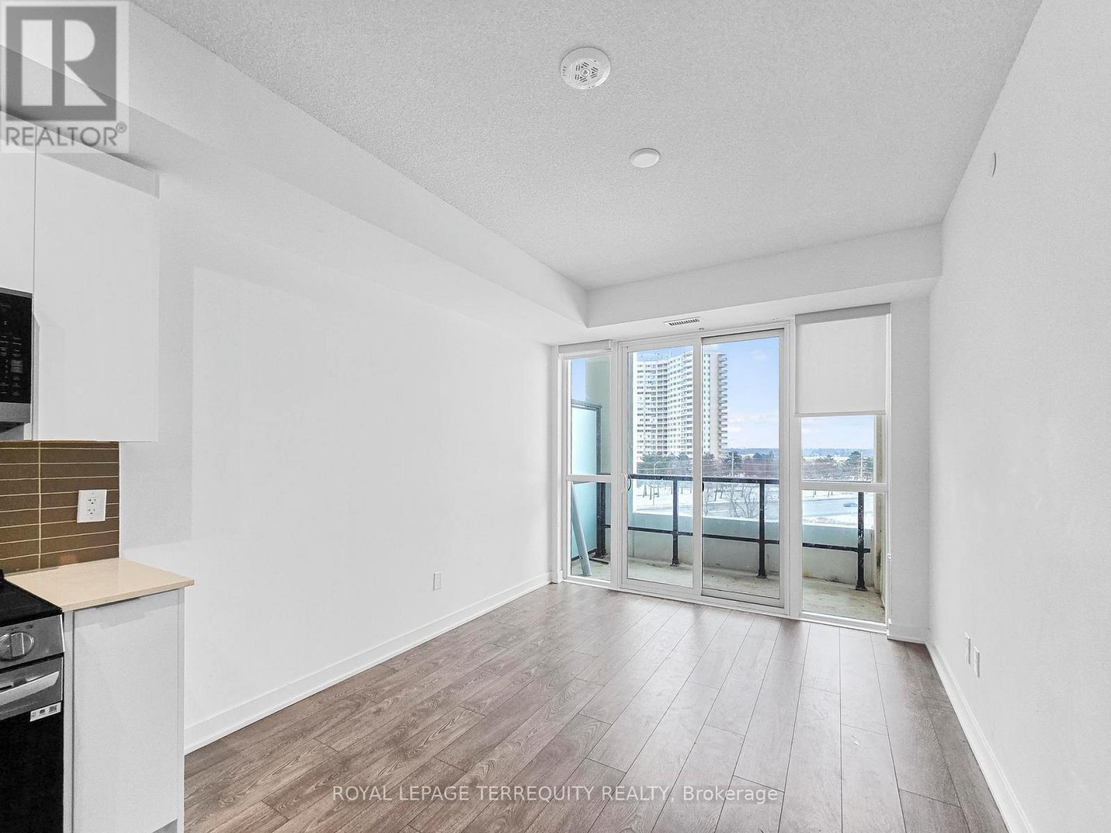 704 - 225 Malta Avenue, Brampton, Ontario  L6Y 4M5 - Photo 5 - W12641484