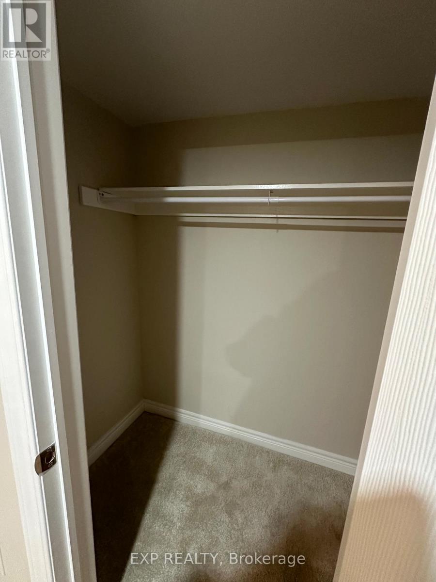 Lower - 1116 Savoline Boulevard, Milton, Ontario  L9T 7T1 - Photo 7 - W12641534