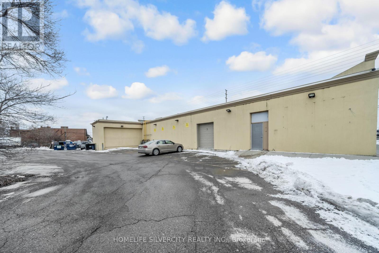 2855 Derry Road E, Mississauga, Ontario  L4T 1A6 - Photo 23 - W12641538