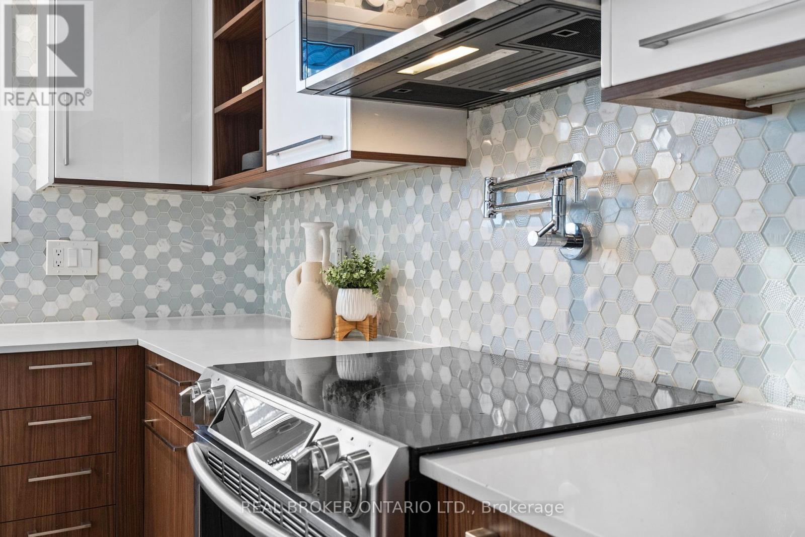 190 Winston Boulevard, Cambridge, Ontario  N3C 1M3 - Photo 11 - X12641506