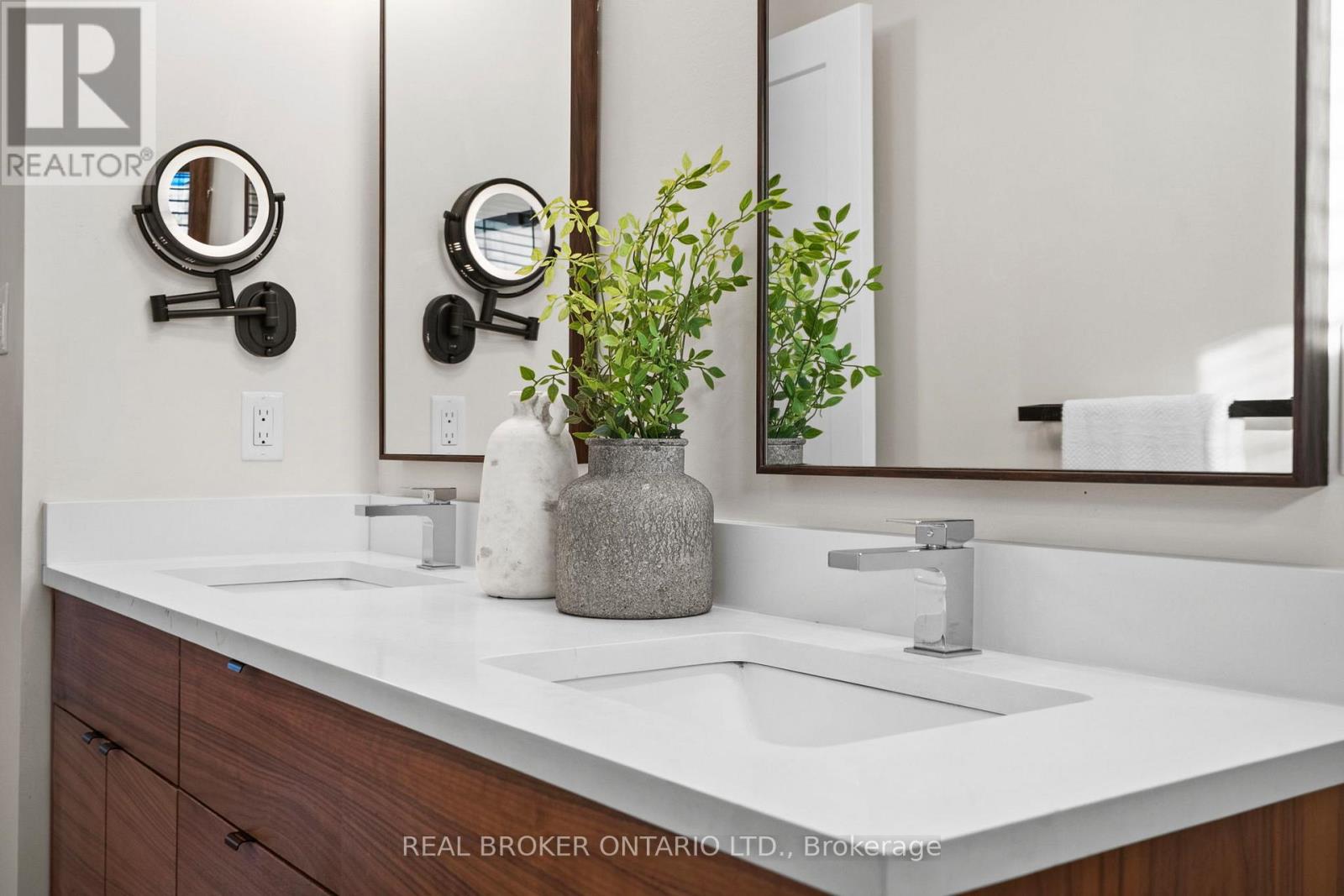 190 Winston Boulevard, Cambridge, Ontario  N3C 1M3 - Photo 14 - X12641506