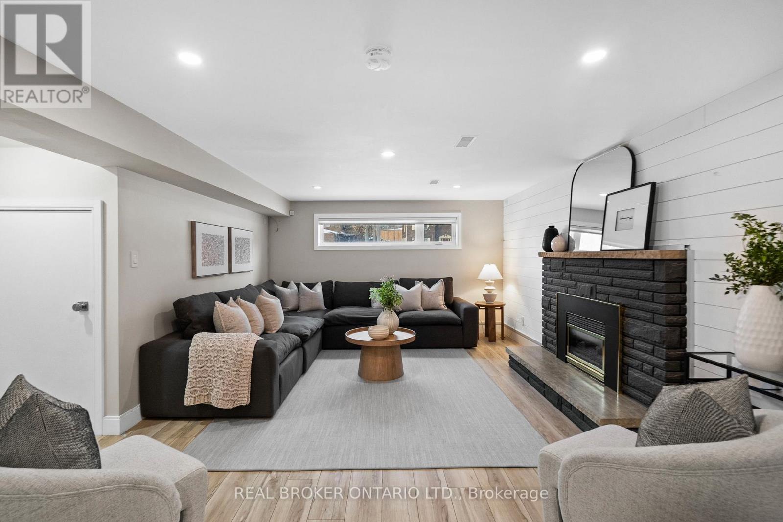 190 Winston Boulevard, Cambridge, Ontario  N3C 1M3 - Photo 30 - X12641506