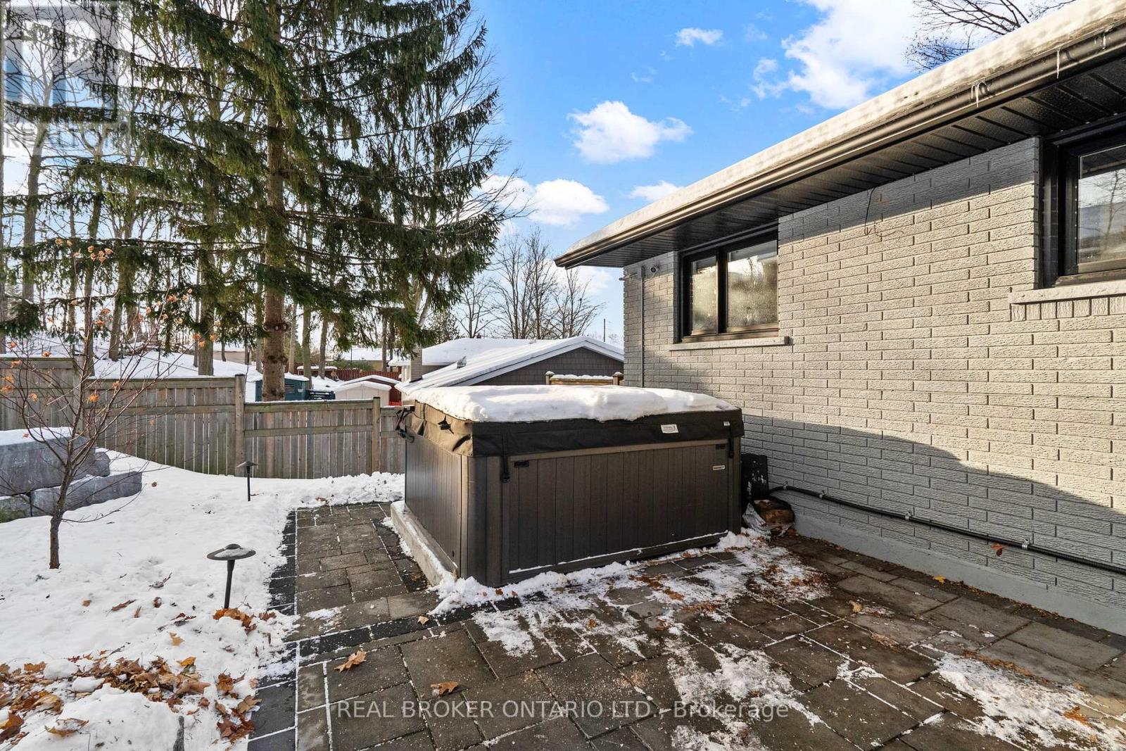190 Winston Boulevard, Cambridge, Ontario  N3C 1M3 - Photo 37 - X12641506
