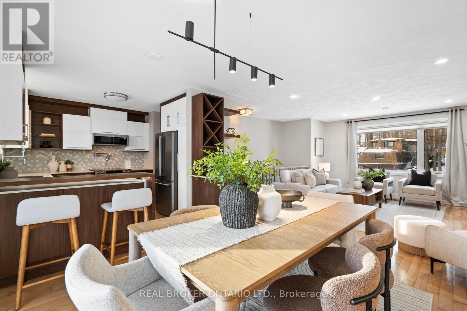 190 Winston Boulevard, Cambridge, Ontario  N3C 1M3 - Photo 7 - X12641506