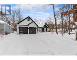 10143 PINERY BLUFFS ROAD, Lambton Shores, Ontario