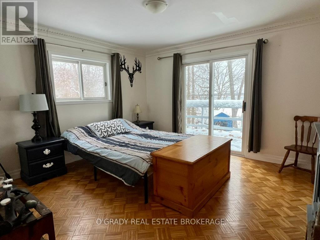 2 Pooles Resort Road, Leeds And The Thousand Islands, Ontario  K0E 1R0 - Photo 34 - X12641368