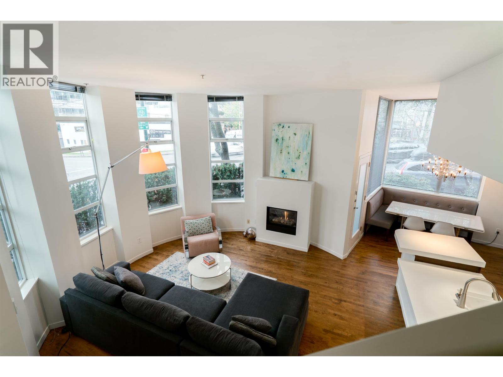 2315 Ash Street, Vancouver, British Columbia V5Z 3C3 - Photo 3 - R3074436