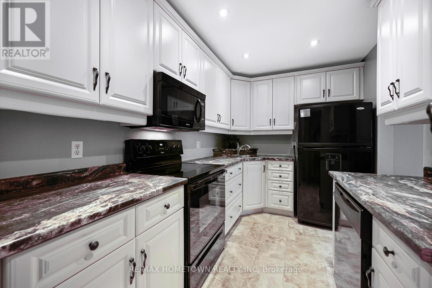 9 - 27 Aldershot Avenue, Brockville, Ontario  K6V 2P7 - Photo 8 - X12641554