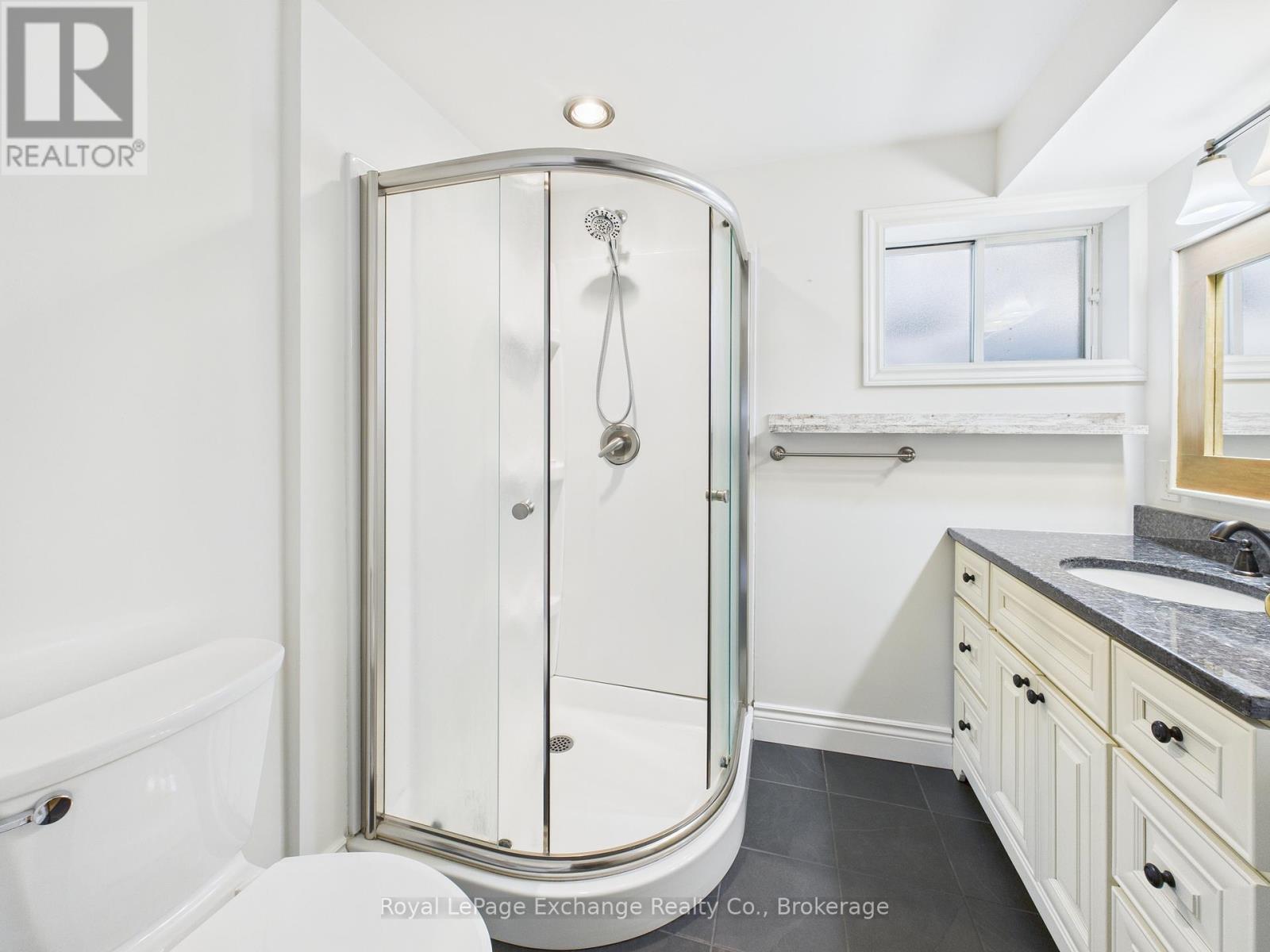 673 Scott Street, Kincardine, Ontario  N2Z 1T2 - Photo 13 - X12641566