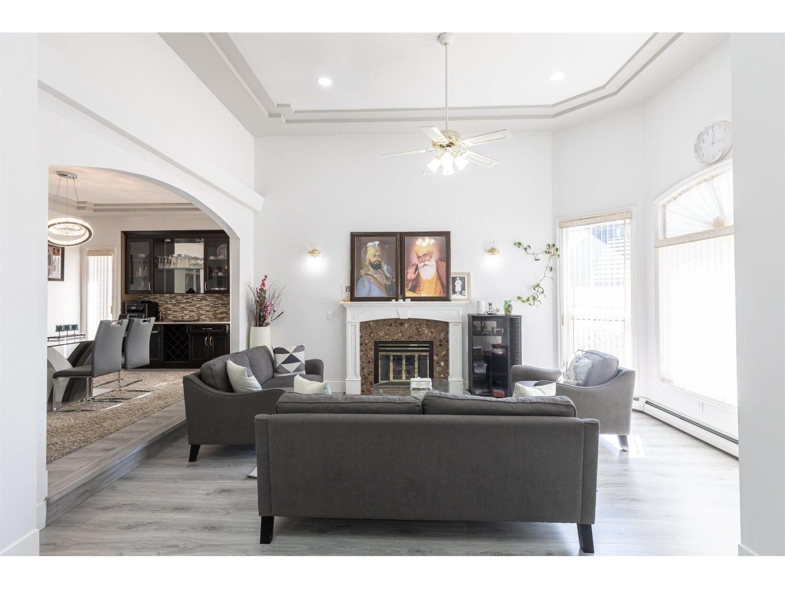 8298 151a Street, Surrey, British Columbia  V3S 8R1 - Photo 6 - R3073984