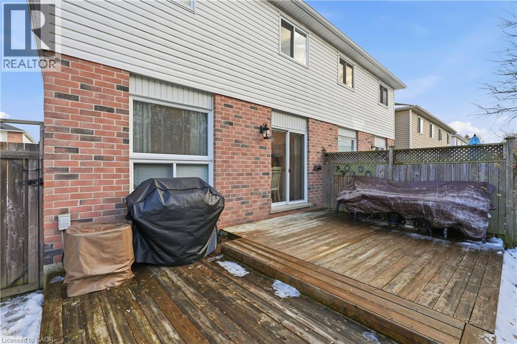 122 Vennio Lane, Hamilton, Ontario  L9B 2Y7 - Photo 39 - 40794500