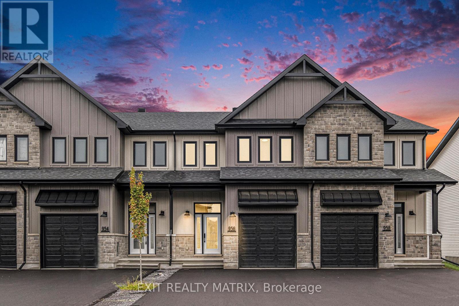 956 Cologne Street, Russell, Ontario  K0A 1W0 - Photo 3 - X12453809