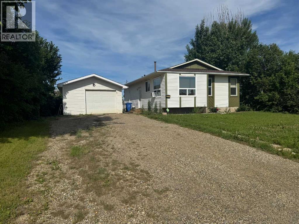 4317 54 Street, Grimshaw, Alberta  T0H 1W0 - Photo 1 - A2235059