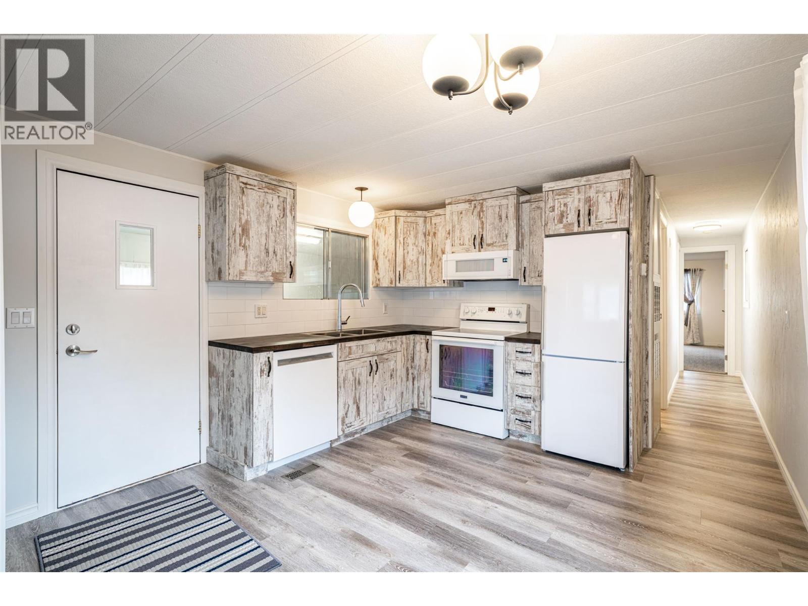 4505 McLean Creek Road Unit# E14, Okanagan Falls, British Columbia