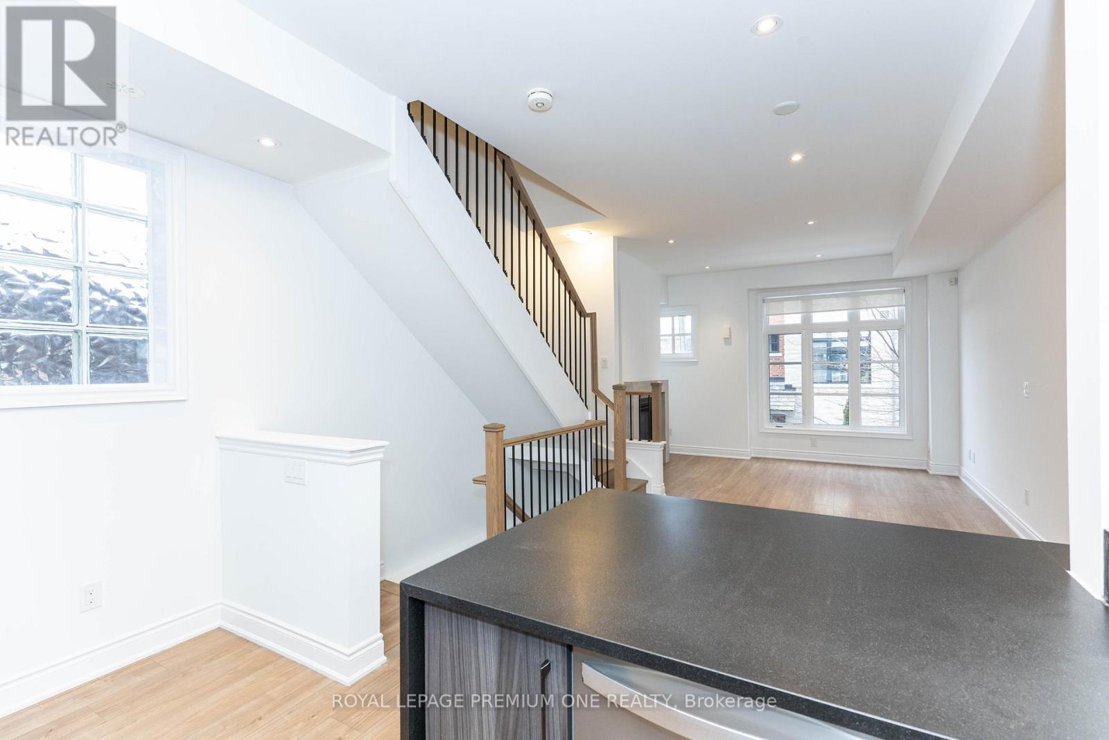 12 - 1145 Ossington Avenue, Toronto, Ontario  M6G 0A3 - Photo 13 - C12586450