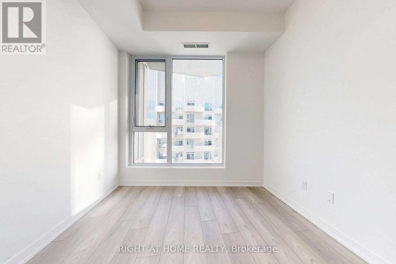 2501 - 474 Caldari Road, Vaughan, Ontario  L4K 0R5 - Photo 14 - N12641582