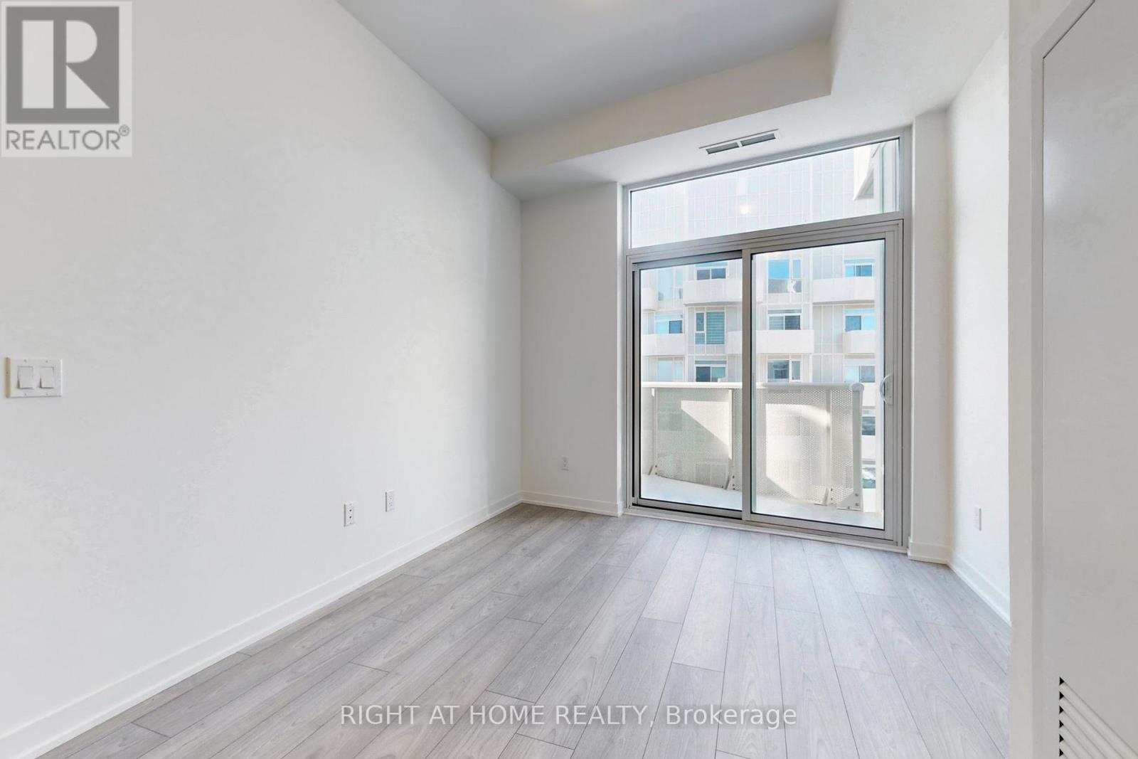 2501 - 474 Caldari Road, Vaughan, Ontario  L4K 0R5 - Photo 5 - N12641582