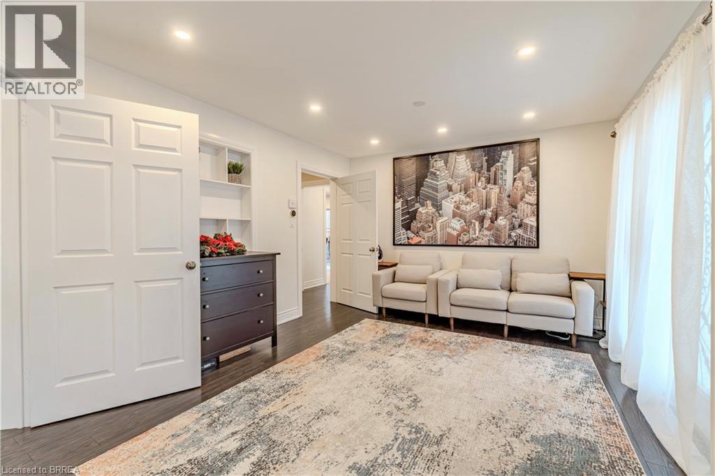 241 Thomas Avenue, Brantford, Ontario  N3S 0E1 - Photo 9 - 40794255