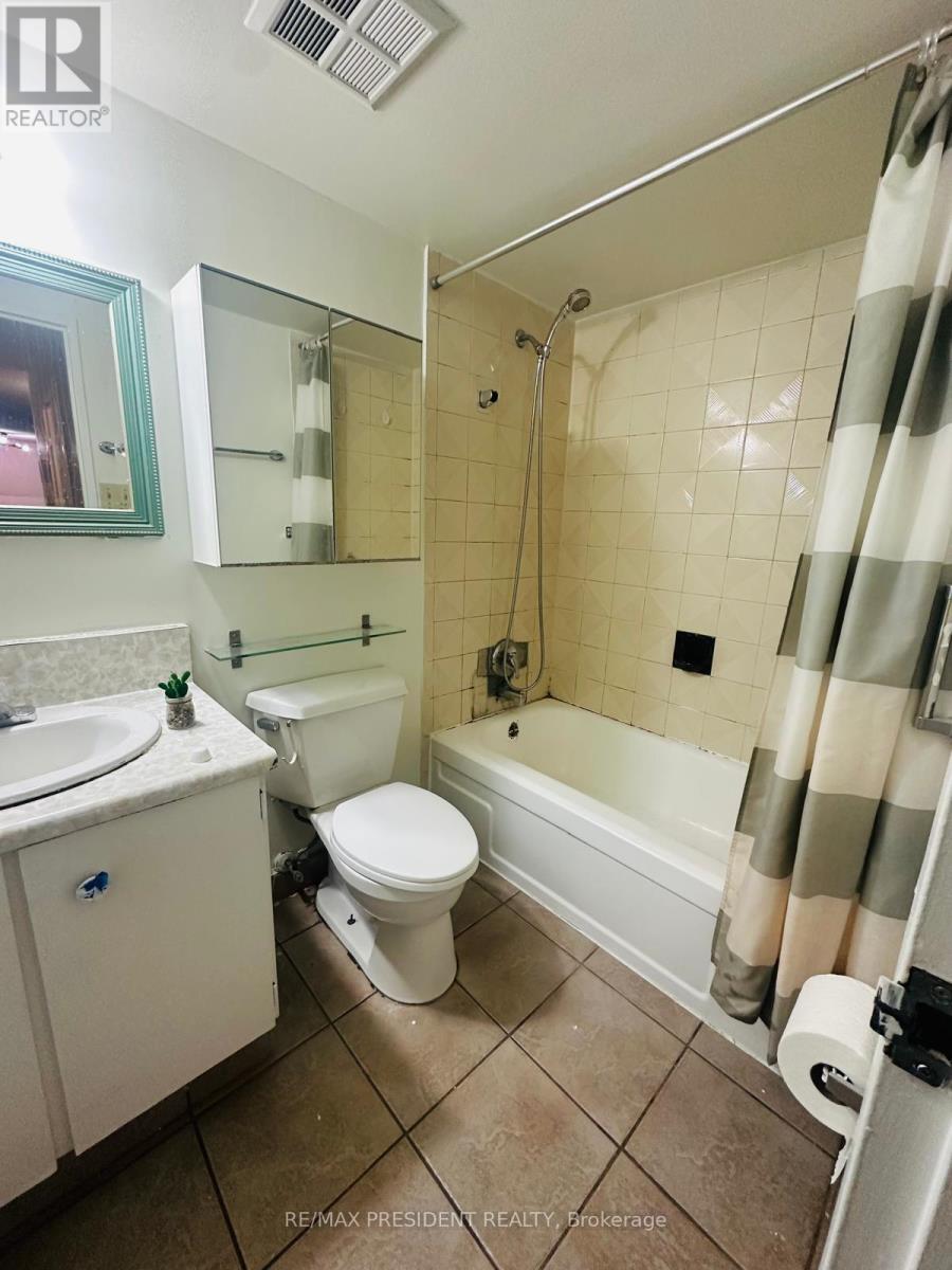 103 - 17 Knightsbridge Road, Brampton, Ontario  L6T 3X9 - Photo 7 - W12641556