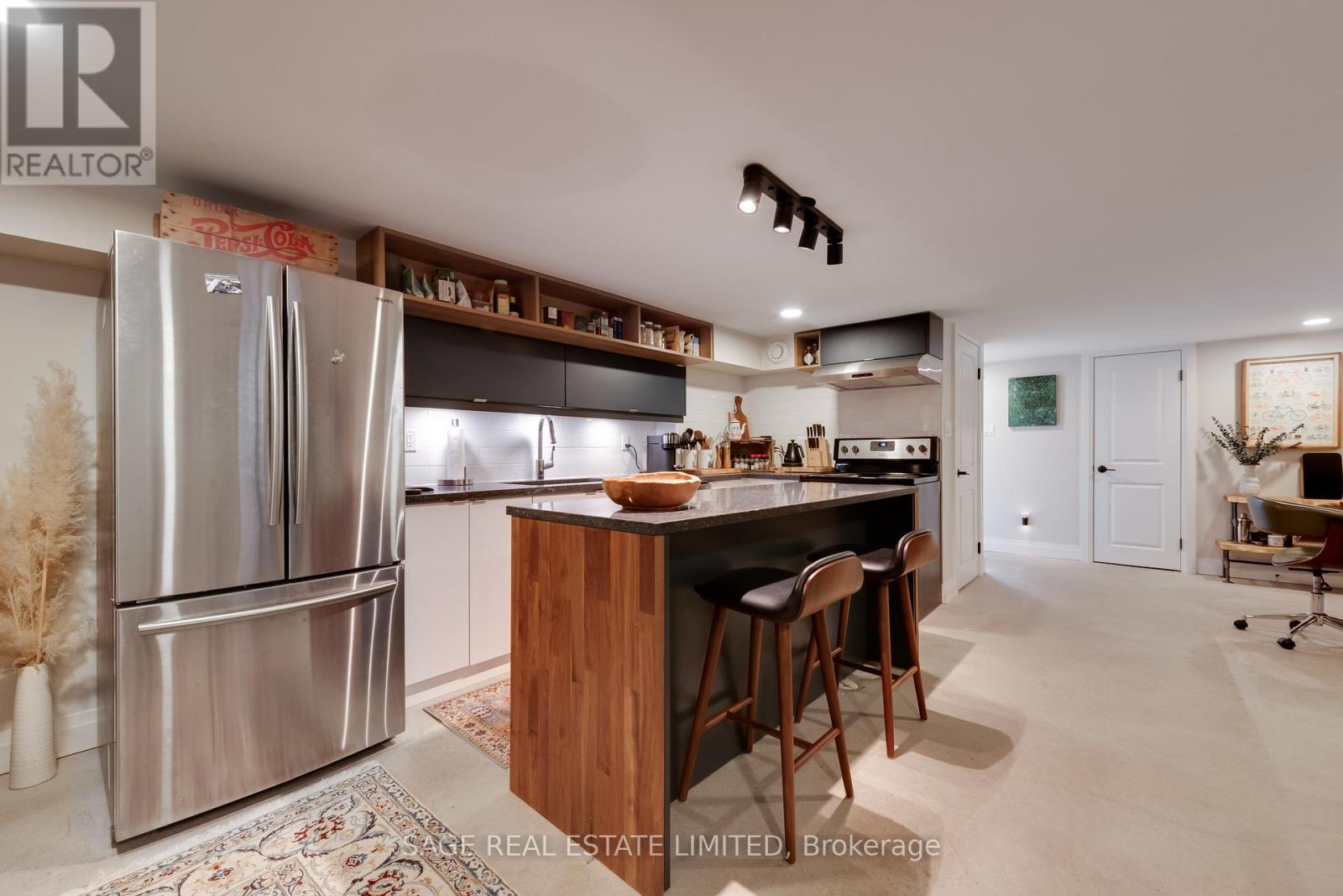 Lower - 57 Westmoreland Avenue, Toronto, Ontario  M6H 2Z8 - Photo 9 - W12641580