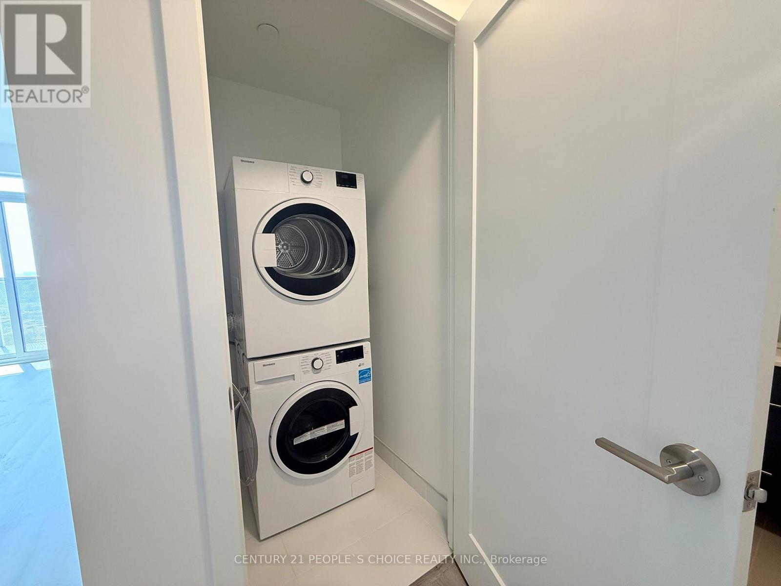 1904 - 5105 Hurontario Street W, Mississauga, Ontario  L4Z 0C9 - Photo 11 - W12641584