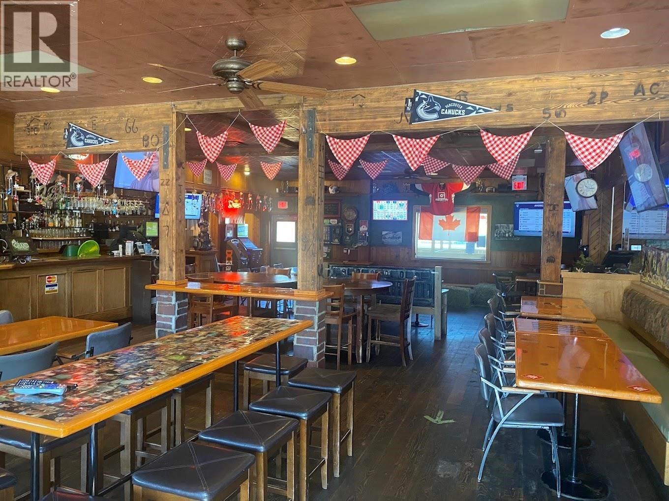 2099 Garcia Street, Merritt, British Columbia  V1K 1B8 - Photo 1 - 10371329