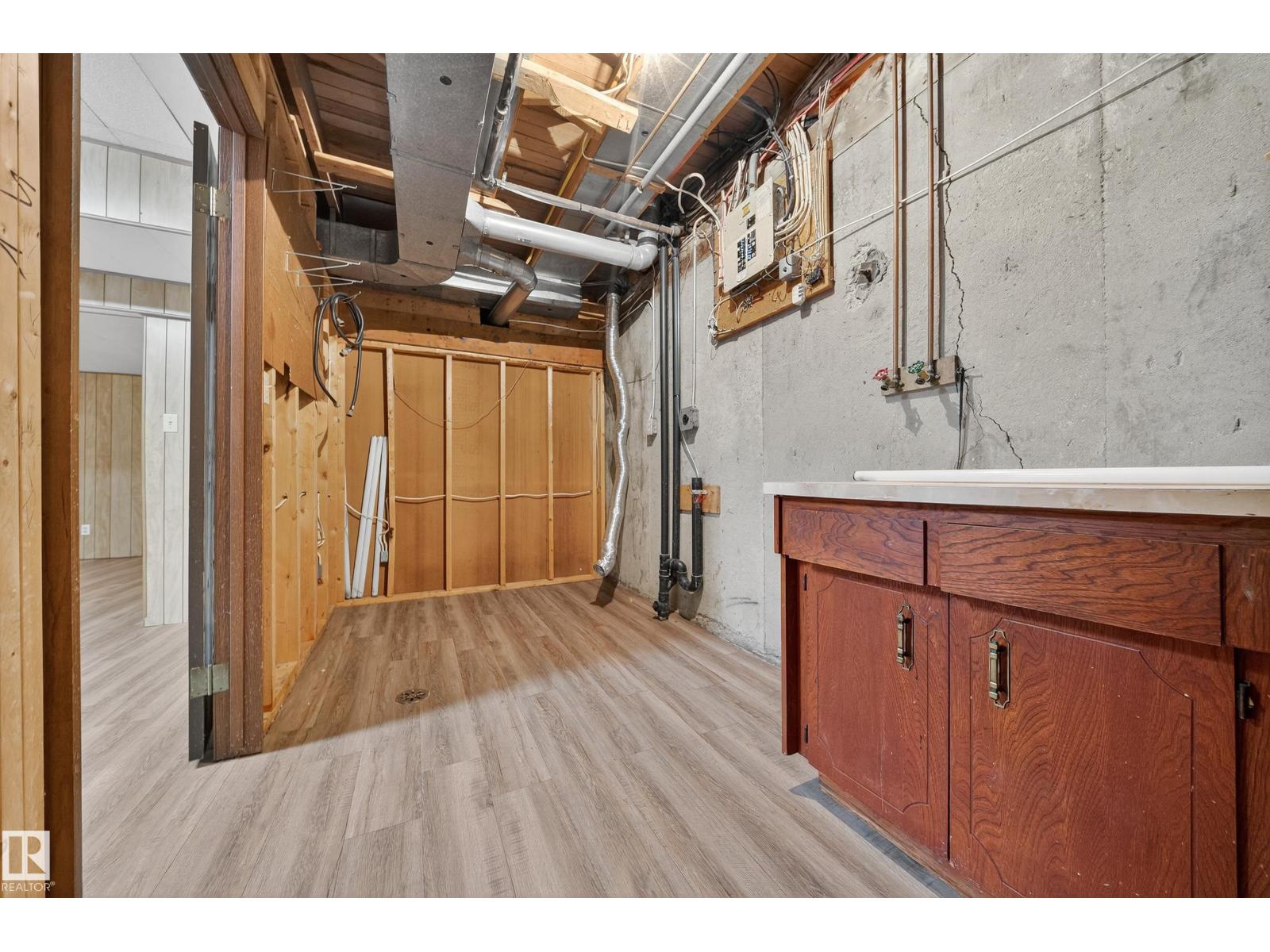 10313 150 St Nw, Edmonton, Alberta  T5P 1P6 - Photo 39 - E4461251