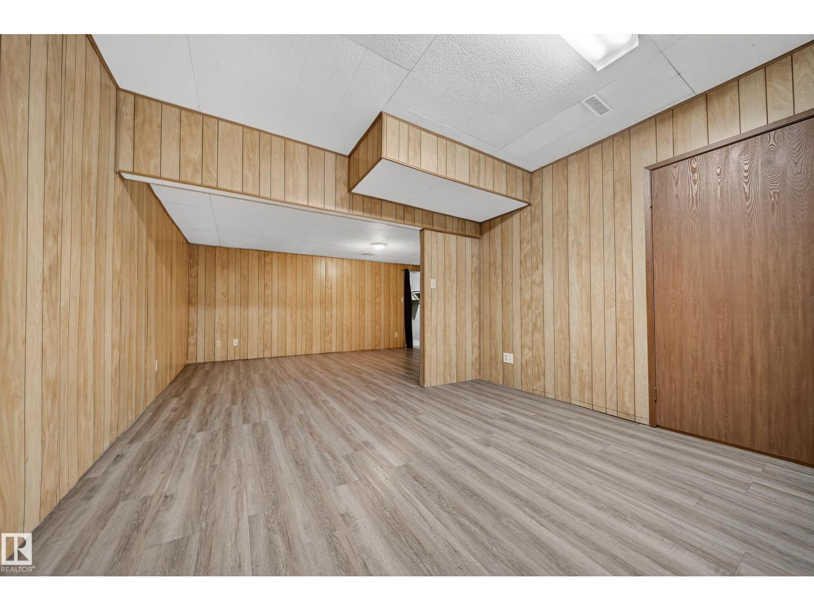 10313 150 St Nw, Edmonton, Alberta  T5P 1P6 - Photo 41 - E4461251