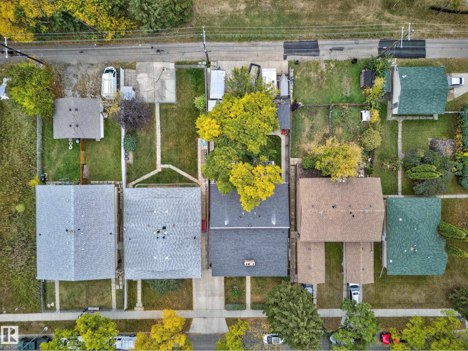 10313 150 St Nw, Edmonton, Alberta  T5P 1P6 - Photo 4 - E4461251