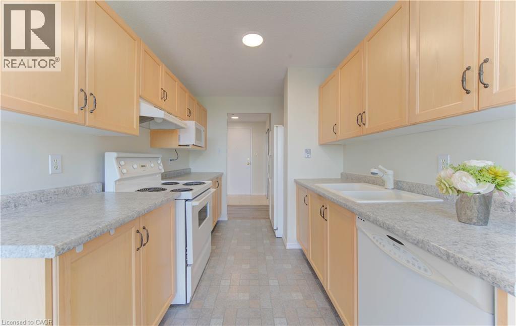 55 Blue Springs Drive Unit# 512, Waterloo, Ontario  N2J 4T3 - Photo 10 - 40774286