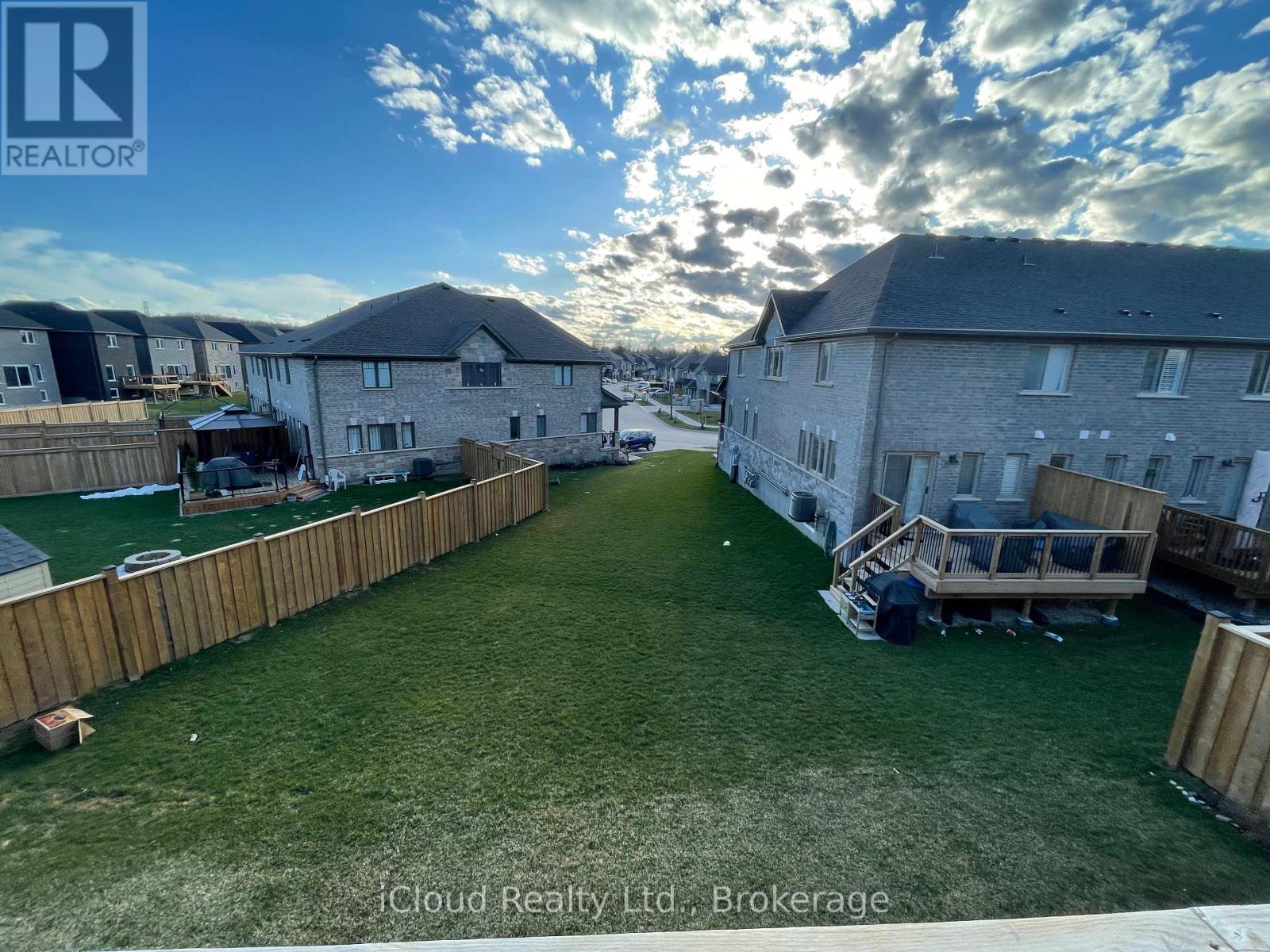 167 Forest Creek Drive, Kitchener, Ontario  N2R 0M1 - Photo 28 - X12641592