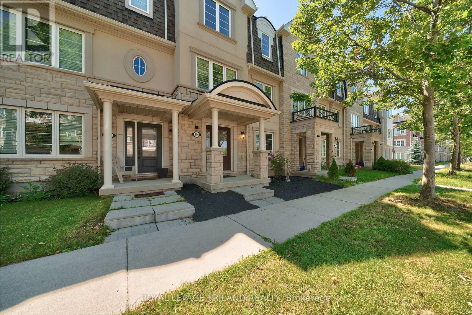 244 ELLEN DAVIDSON DRIVE, Oakville, Ontario