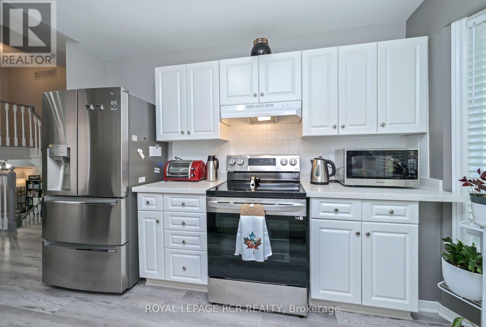 114 Green Briar Road, New Tecumseth, Ontario  L9R 1S3 - Photo 6 - N12640874