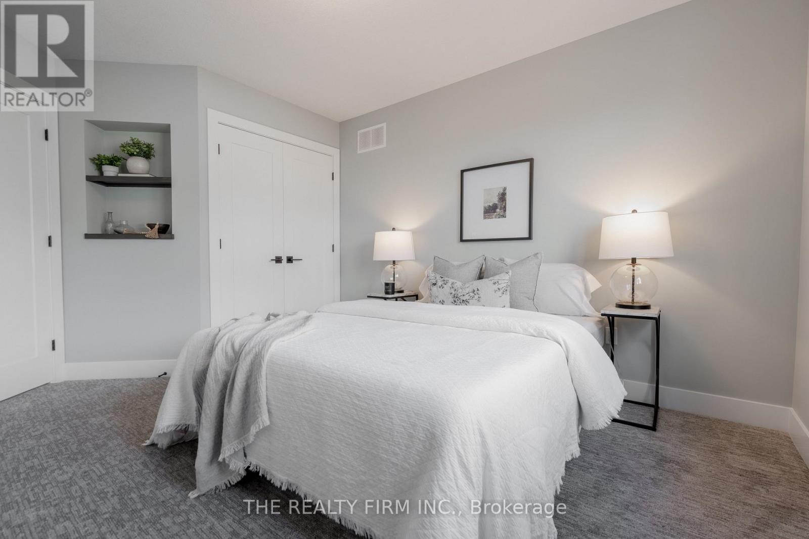 158 Harvest Lane, Thames Centre, Ontario  N0L 1G2 - Photo 18 - X12641688