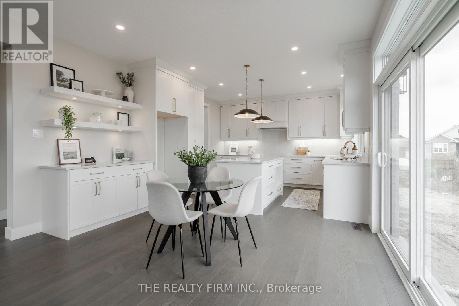 158 Harvest Lane, Thames Centre, Ontario  N0L 1G2 - Photo 7 - X12641688