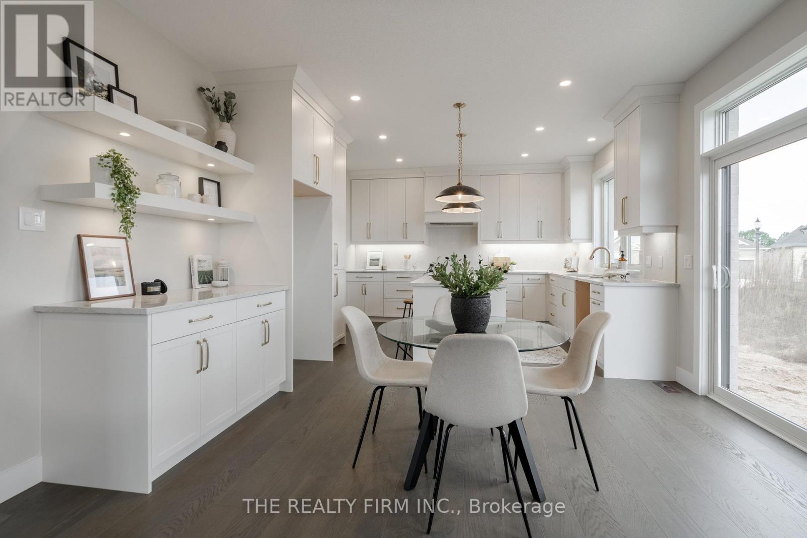 158 Harvest Lane, Thames Centre, Ontario  N0L 1G2 - Photo 8 - X12641688