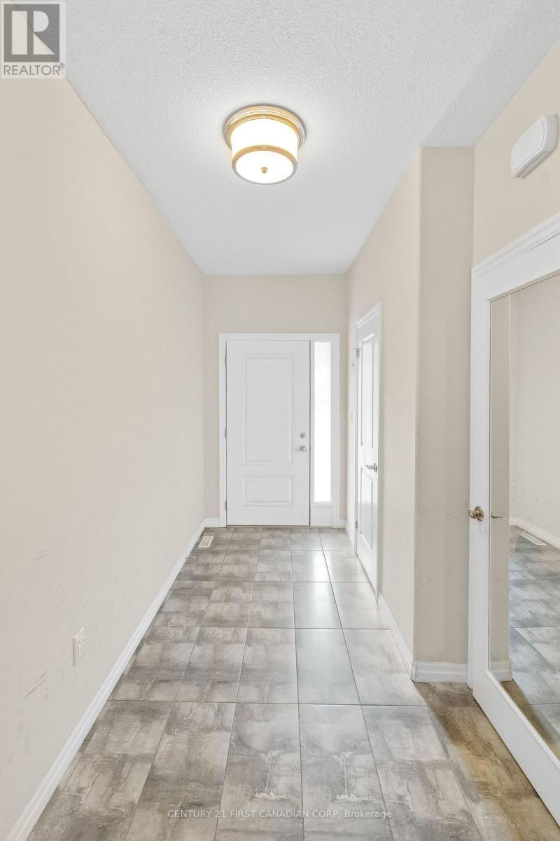 56 - 811 Sarnia Road, London North, Ontario  N6H 0K3 - Photo 9 - X12641700